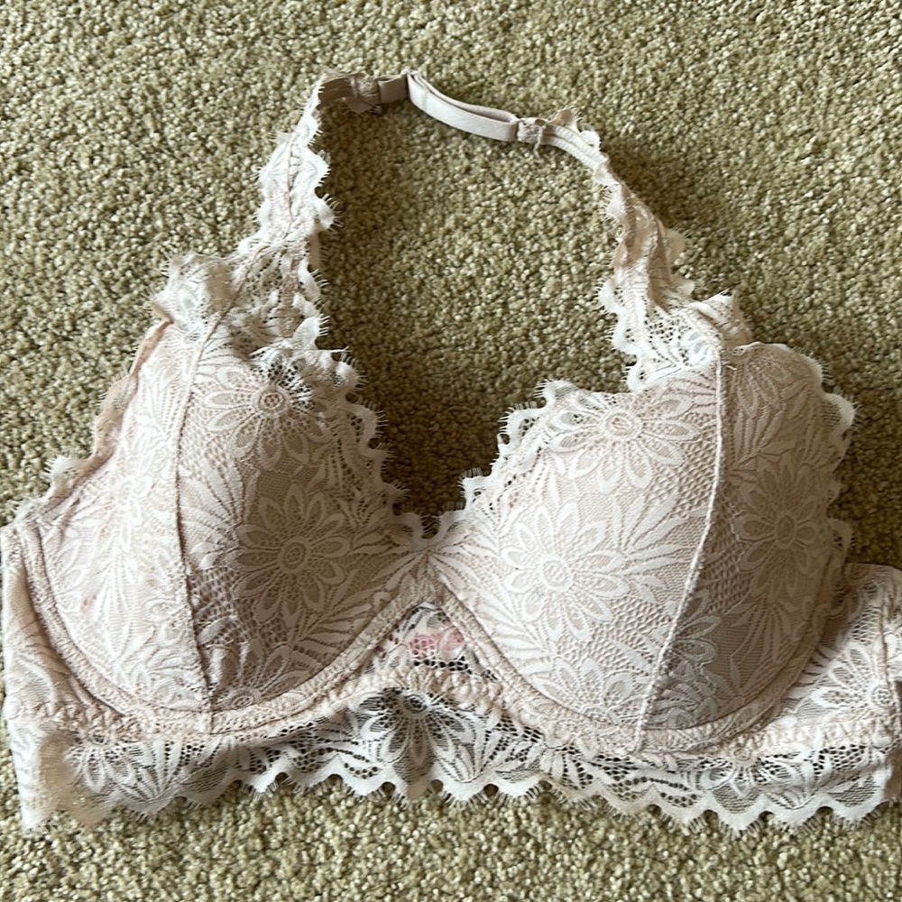 PINK Victoria’s Secret halter bra L